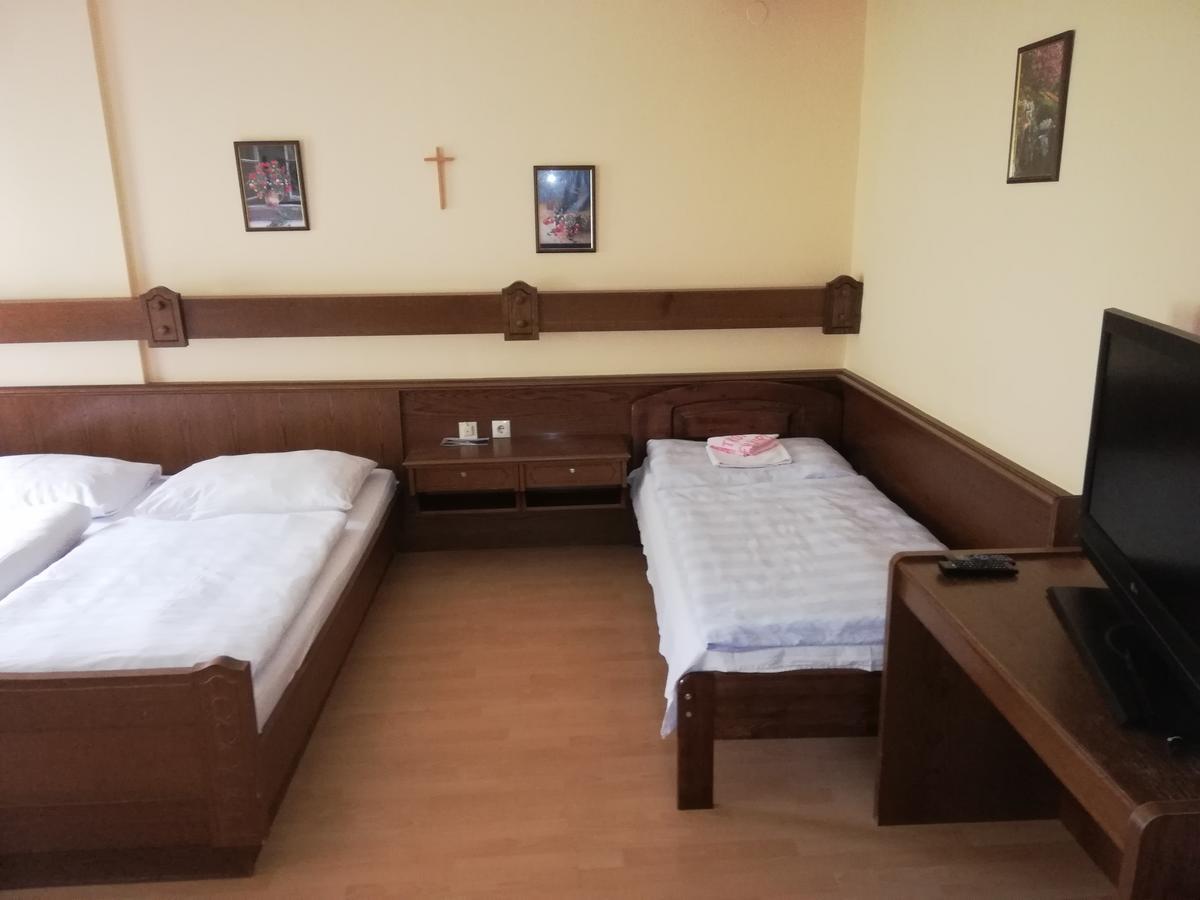 Gasthof Kirchenwirt Lackenhof Ngoại thất bức ảnh